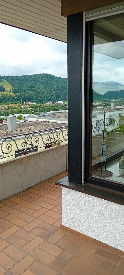Prodej domu 185 m², pozemek 354 m², Albstadt, Bádensko-Württembersko Prodej domu 185 m², pozemek 354 m², Albstadt, Bádensko-Württembersko