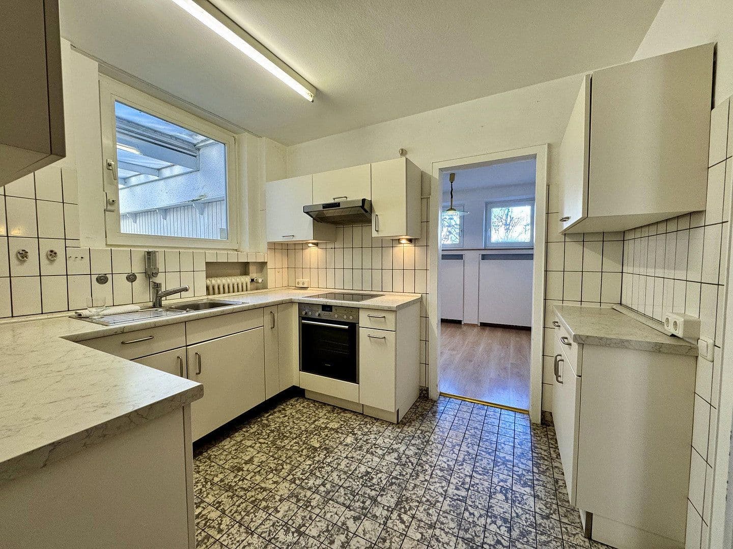 Prodej domu 243 m², pozemek 773 m², Am Neuenhof 7, Cáchy, Severní Porýní-Vestfálsko Prodej domu 243 m², pozemek 773 m², Am Neuenhof 7, Cáchy, Severní Porýní-Vestfálsko