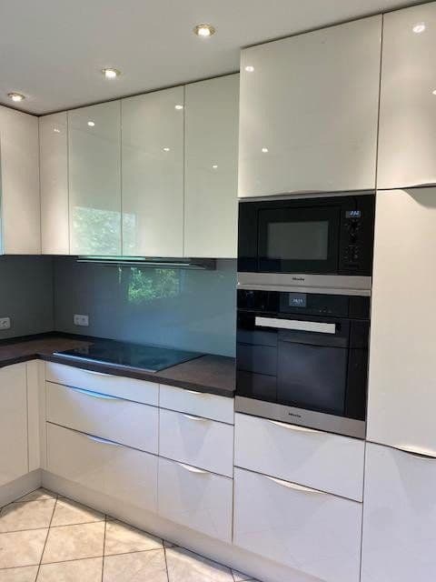 Prodej domu 220 m², pozemek 1.041 m², Berlin, Berlín Prodej domu 220 m², pozemek 1.041 m², Berlin, Berlín