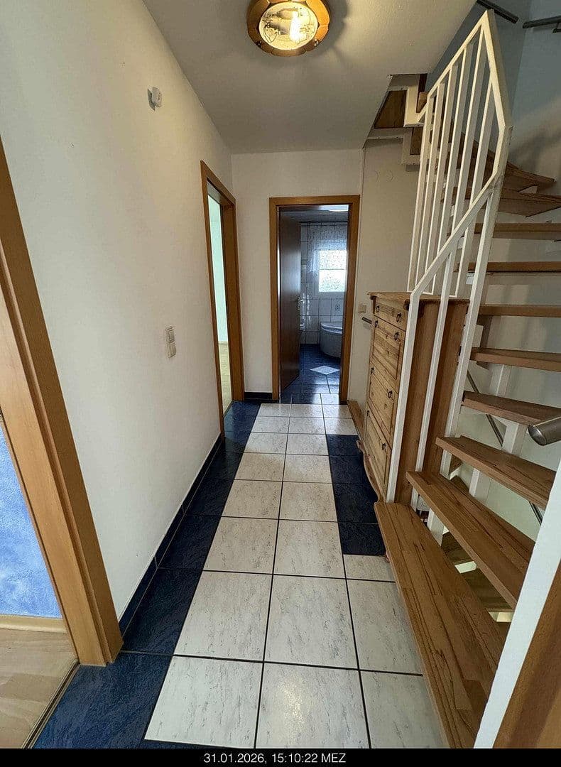 Prodej domu 131 m², pozemek 171 m², Remshalden, Bádensko-Württembersko Prodej domu 131 m², pozemek 171 m², Remshalden, Bádensko-Württembersko