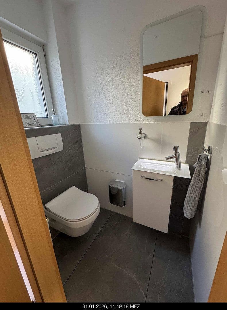 Prodej domu 131 m², pozemek 171 m², Remshalden, Bádensko-Württembersko Prodej domu 131 m², pozemek 171 m², Remshalden, Bádensko-Württembersko