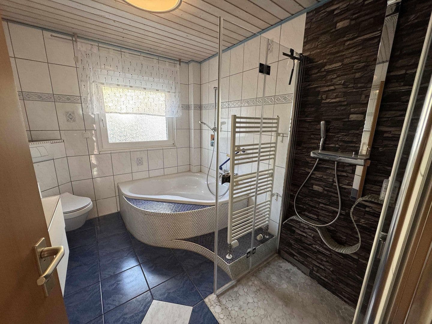 Prodej domu 131 m², pozemek 171 m², Remshalden, Bádensko-Württembersko Prodej domu 131 m², pozemek 171 m², Remshalden, Bádensko-Württembersko