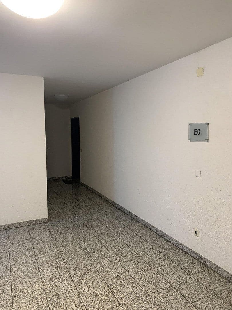 Prodej bytu 3+1 81 m², Valentin-Unkelbach-Weg 11, Offenbach, Hessen Prodej bytu 3+1 81 m², Valentin-Unkelbach-Weg 11, Offenbach, Hessen