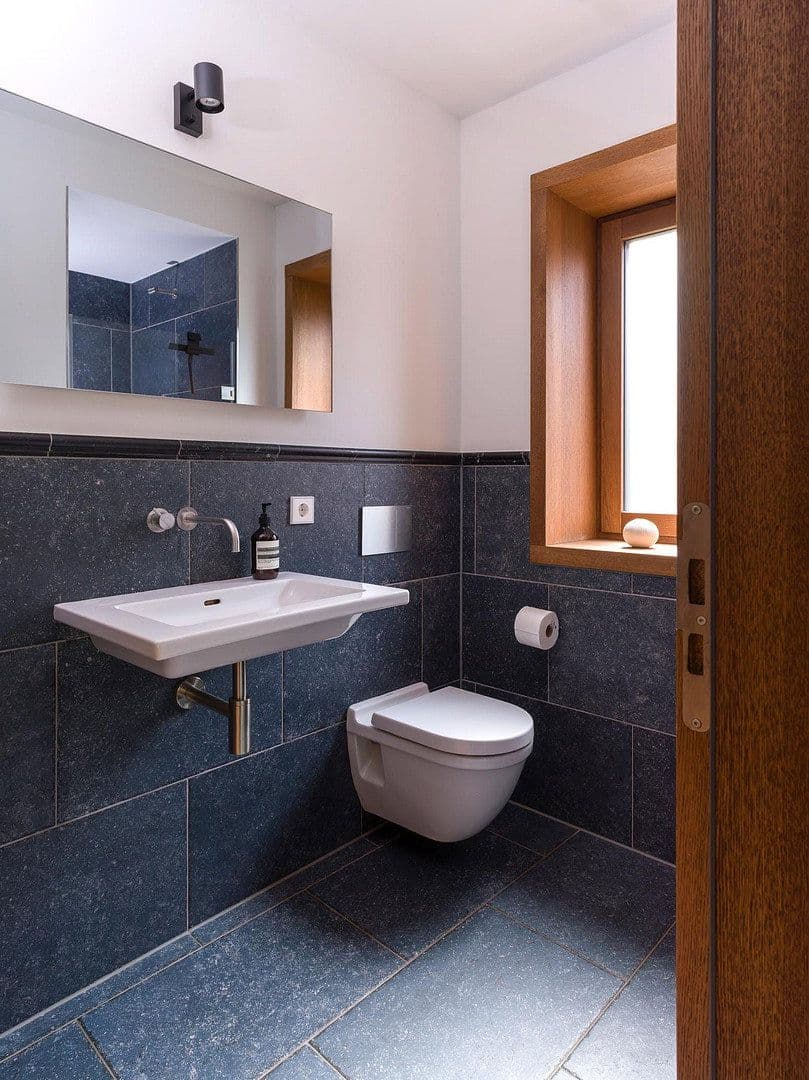 Prodej domu 157 m², pozemek 270 m², Hamburg-Blankenese, Hamburg Prodej domu 157 m², pozemek 270 m², Hamburg-Blankenese, Hamburg