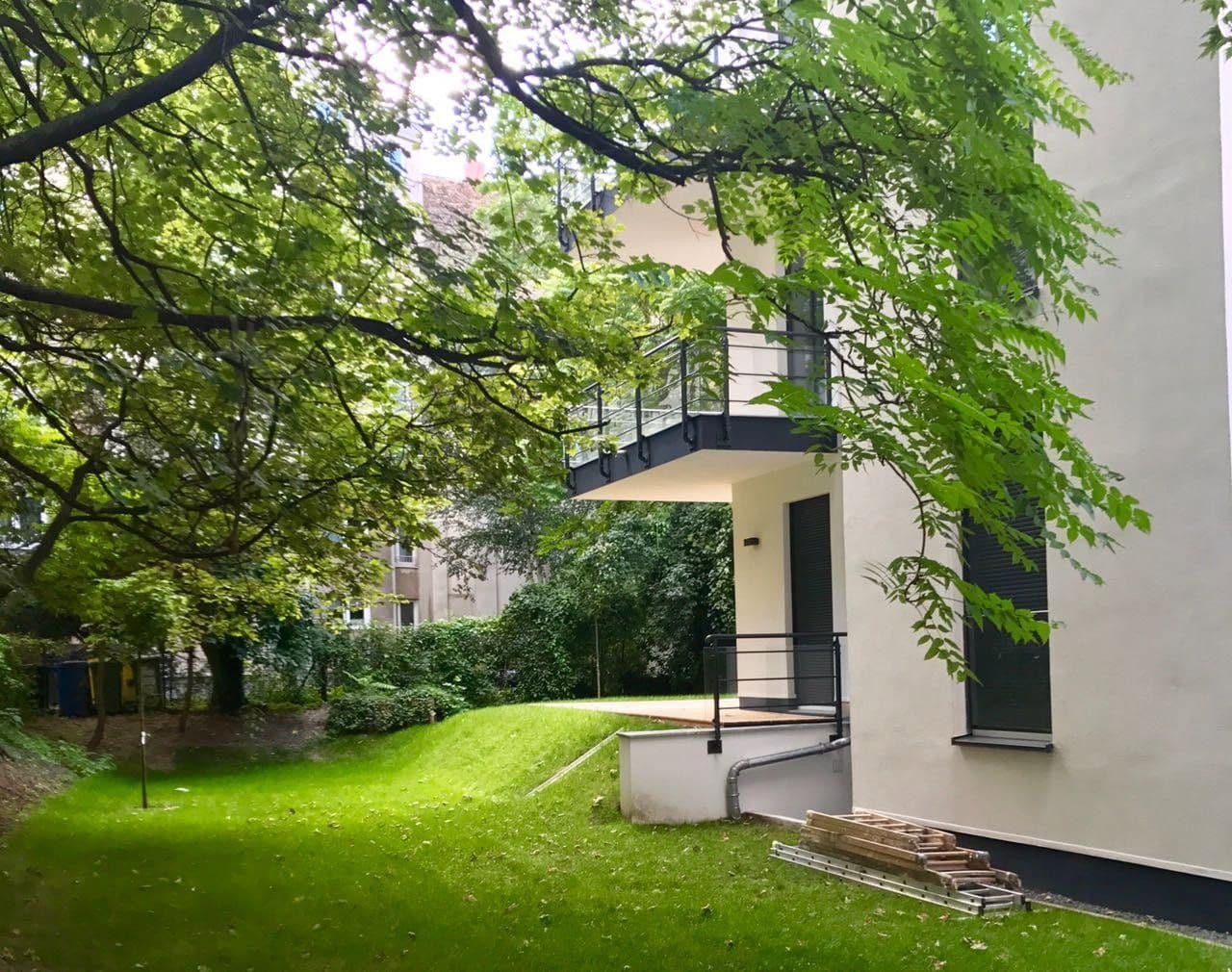 Pronájem bytu 2+1 82 m², Berlin, Berlín Pronájem bytu 2+1 82 m², Berlin, Berlín