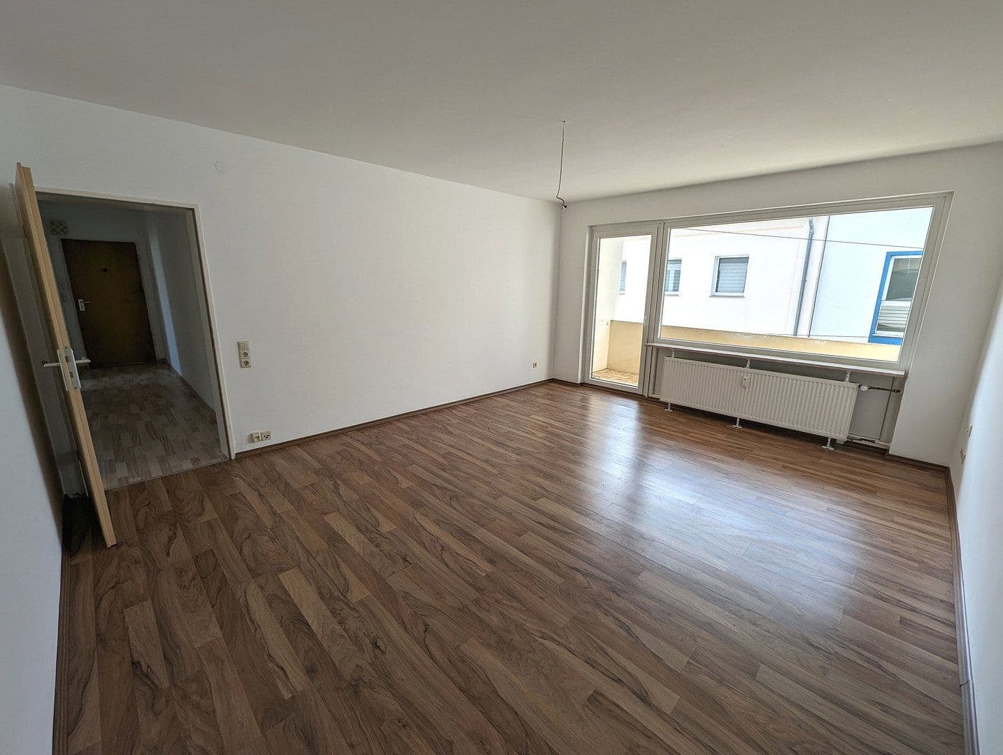 Pronájem bytu 2+1 66 m², Bremerhaven, Bremen Pronájem bytu 2+1 66 m², Bremerhaven, Bremen