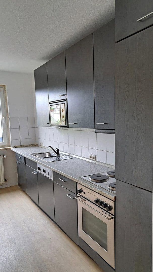 Pronájem bytu 2+1 66 m², Bremerhaven, Bremen Pronájem bytu 2+1 66 m², Bremerhaven, Bremen