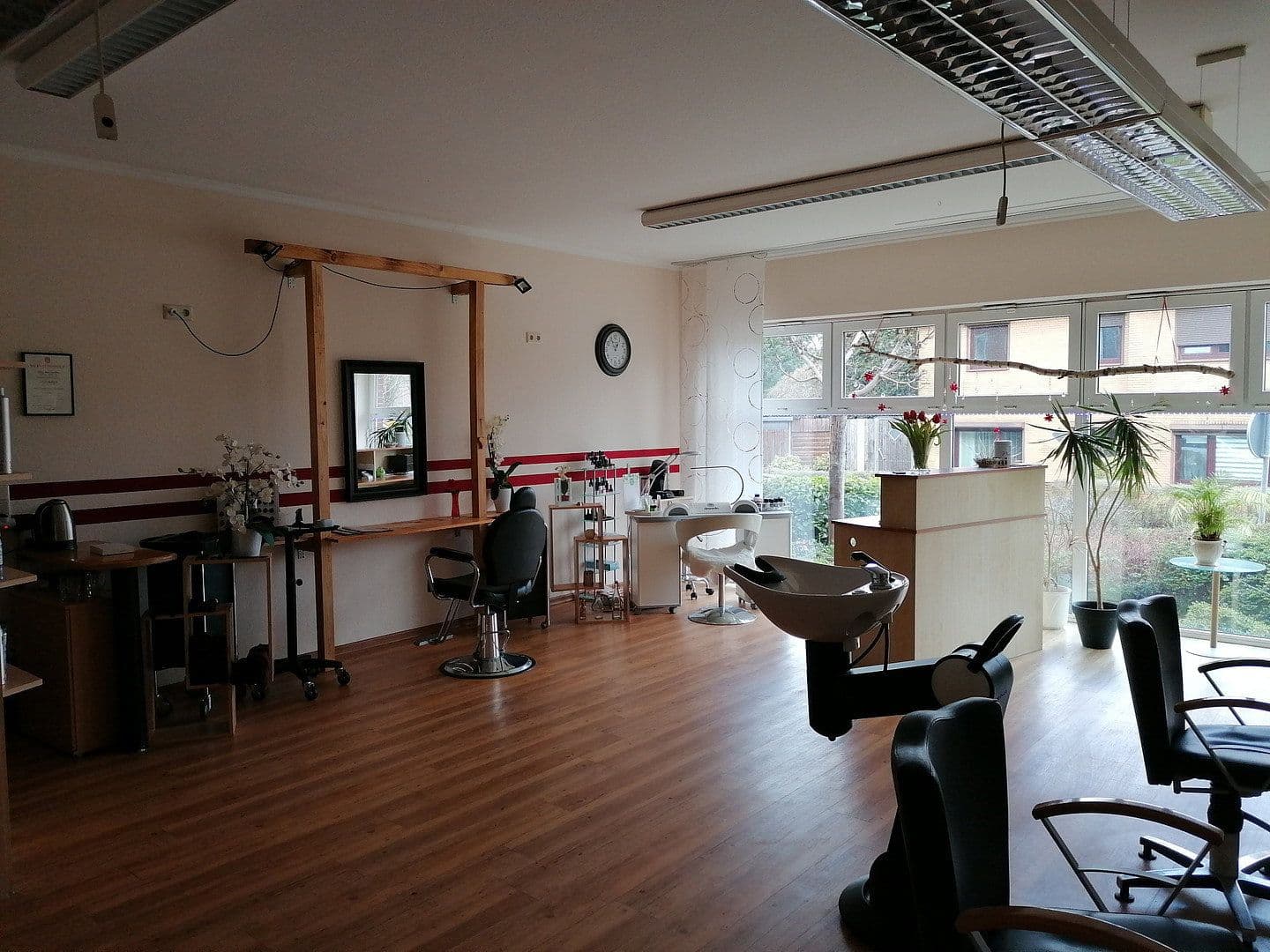 Pronájem nebytového prostoru 60 m², Dorfstraße 12, Henstedt-Ulzburg, Šlesvicko-Holštýnsko Pronájem nebytového prostoru 60 m², Dorfstraße 12, Henstedt-Ulzburg, Šlesvicko-Holštýnsko