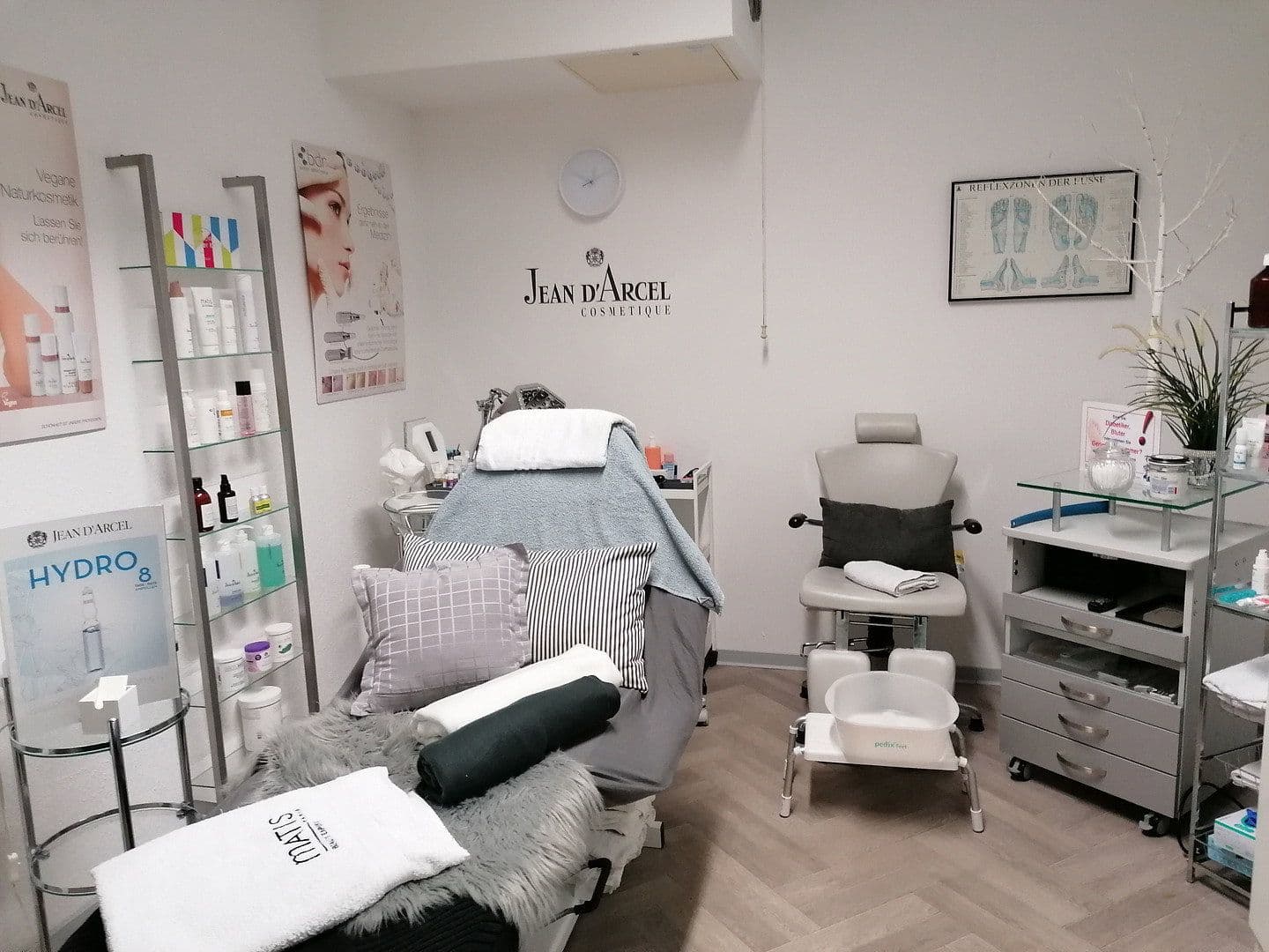 Pronájem nebytového prostoru 60 m², Dorfstraße 12, Henstedt-Ulzburg, Šlesvicko-Holštýnsko Pronájem nebytového prostoru 60 m², Dorfstraße 12, Henstedt-Ulzburg, Šlesvicko-Holštýnsko