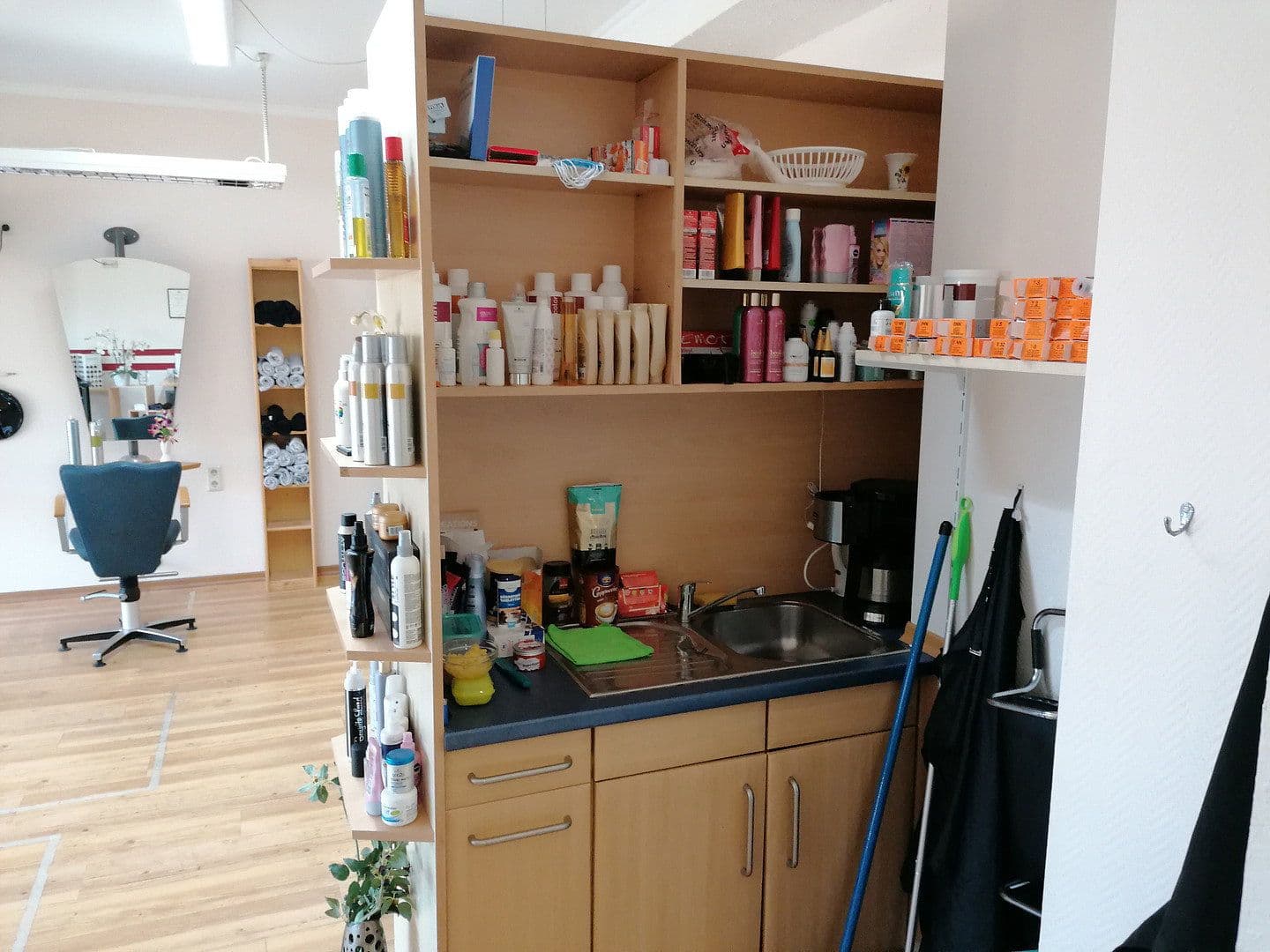 Pronájem nebytového prostoru 60 m², Dorfstraße 12, Henstedt-Ulzburg, Šlesvicko-Holštýnsko Pronájem nebytového prostoru 60 m², Dorfstraße 12, Henstedt-Ulzburg, Šlesvicko-Holštýnsko