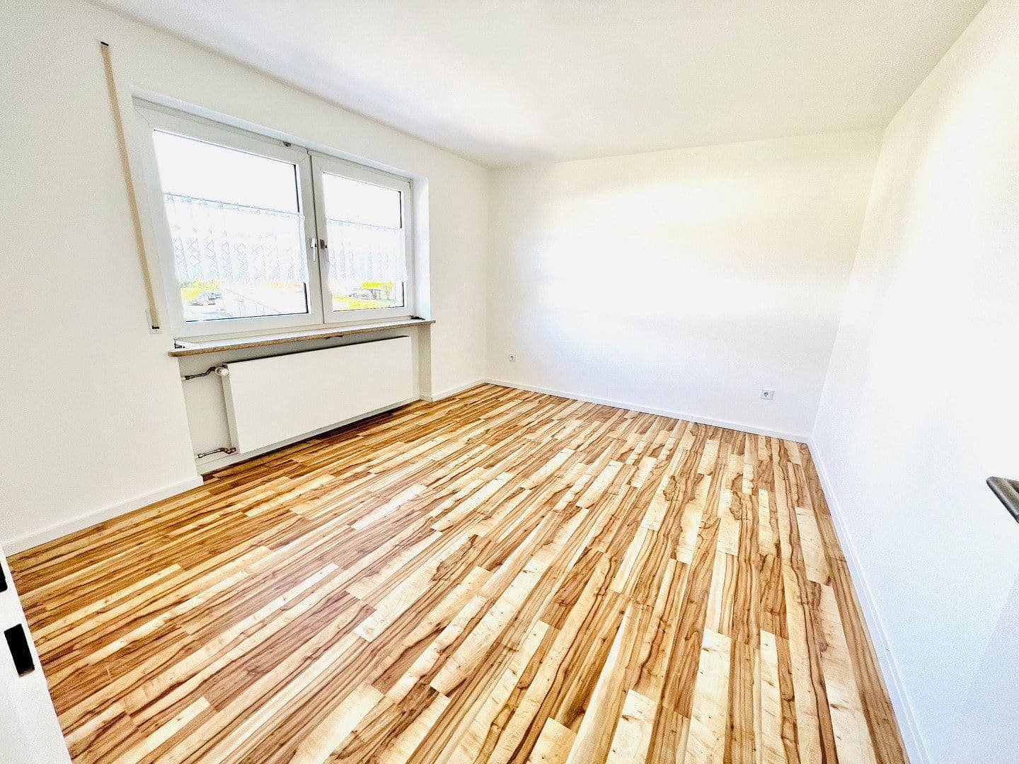 Pronájem domu 190 m², pozemek 330 m², Kaufbeuren, Bavorsko Pronájem domu 190 m², pozemek 330 m², Kaufbeuren, Bavorsko