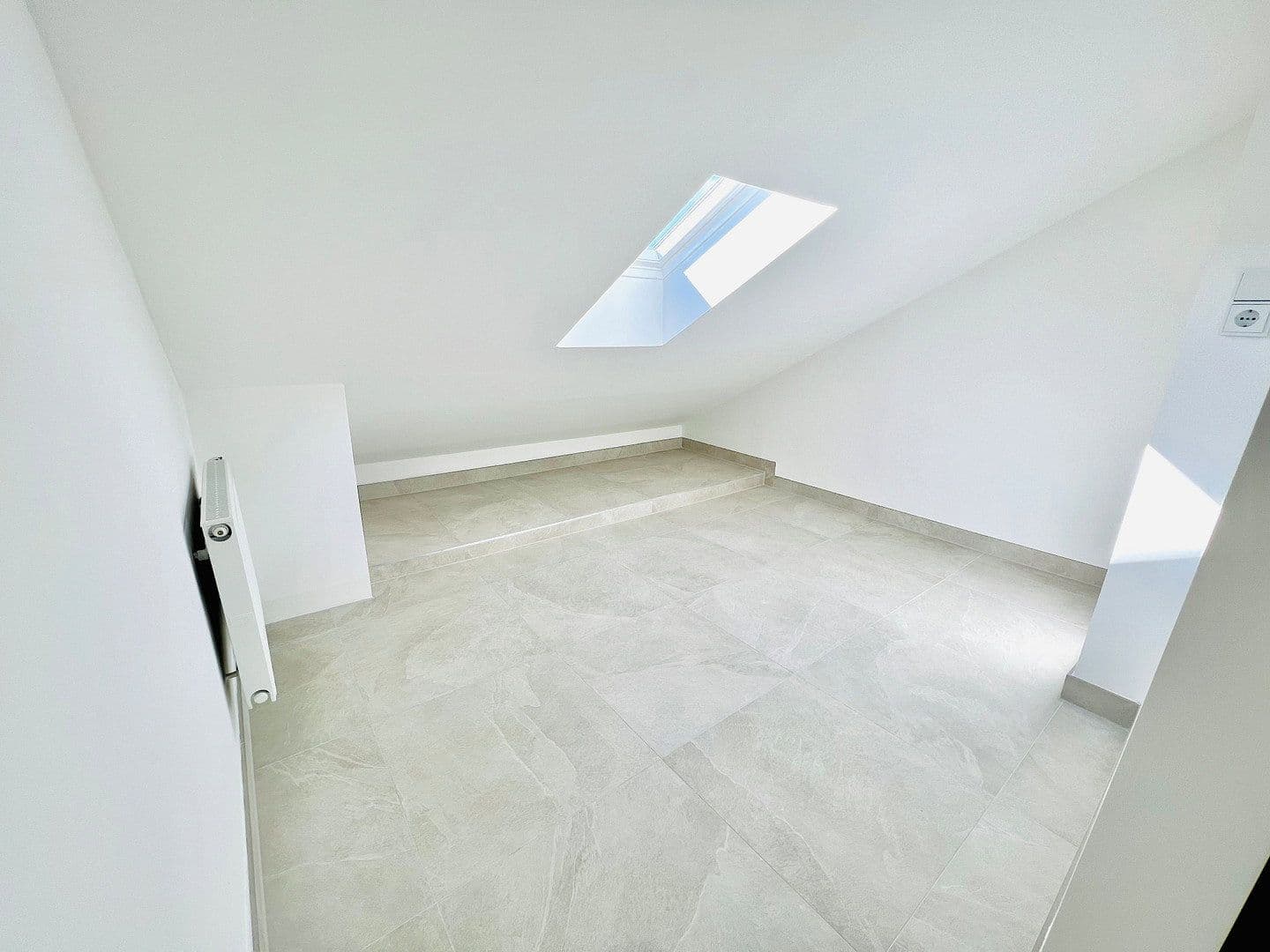 Pronájem domu 190 m², pozemek 330 m², Kaufbeuren, Bavorsko Pronájem domu 190 m², pozemek 330 m², Kaufbeuren, Bavorsko