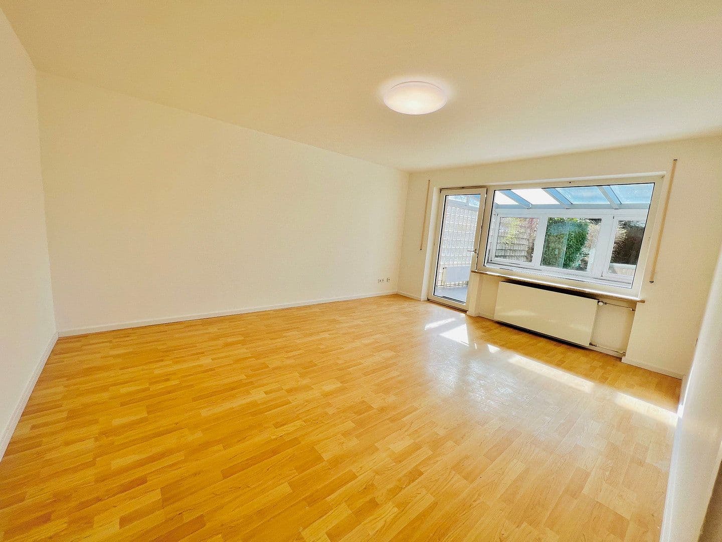 Pronájem domu 190 m², pozemek 330 m², Kaufbeuren, Bavorsko Pronájem domu 190 m², pozemek 330 m², Kaufbeuren, Bavorsko
