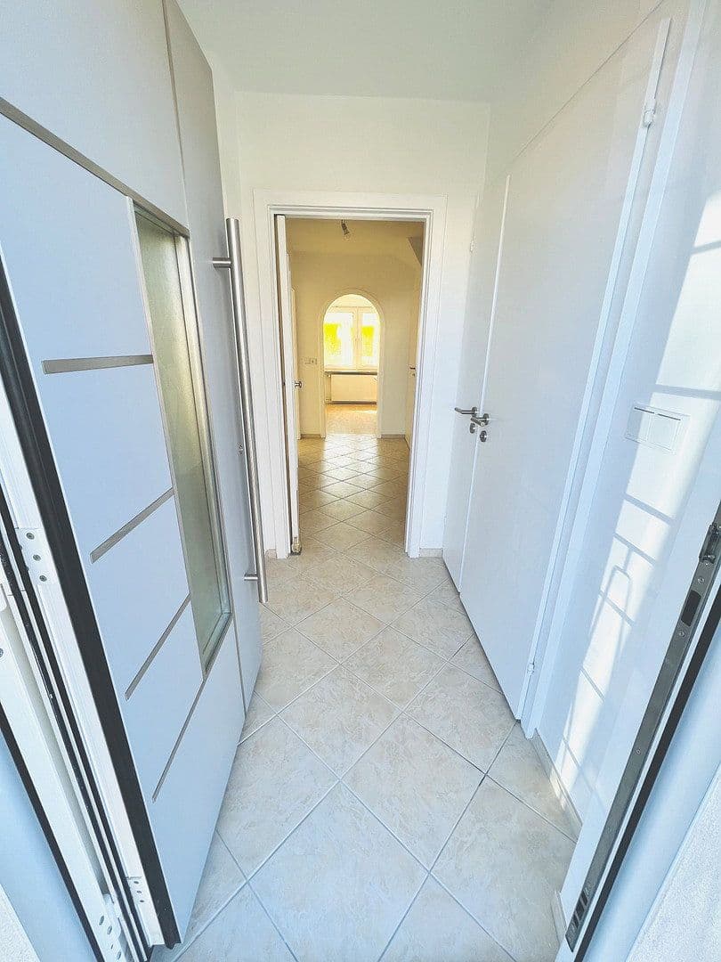 Pronájem domu 190 m², pozemek 330 m², Kaufbeuren, Bavorsko Pronájem domu 190 m², pozemek 330 m², Kaufbeuren, Bavorsko