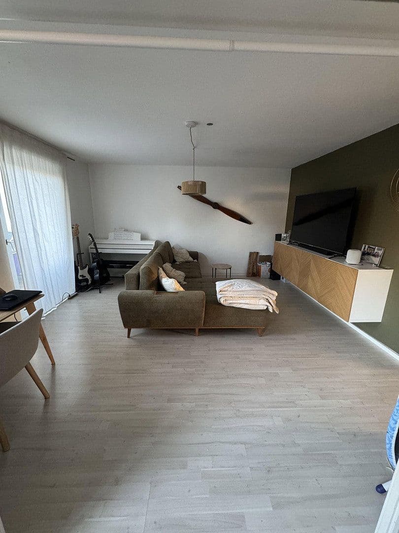 Pronájem bytu 3+1 73 m², Tennisstraße 28, Offenbach, Hessen Pronájem bytu 3+1 73 m², Tennisstraße 28, Offenbach, Hessen