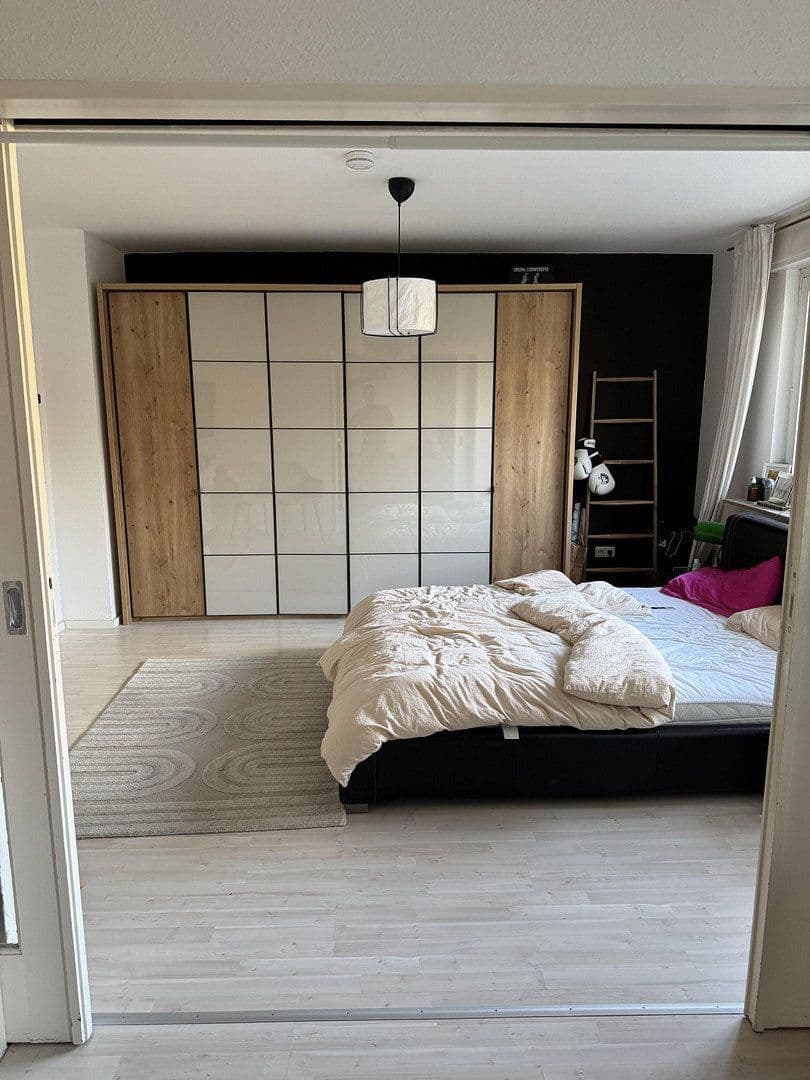 Pronájem bytu 3+1 73 m², Tennisstraße 28, Offenbach, Hessen Pronájem bytu 3+1 73 m², Tennisstraße 28, Offenbach, Hessen