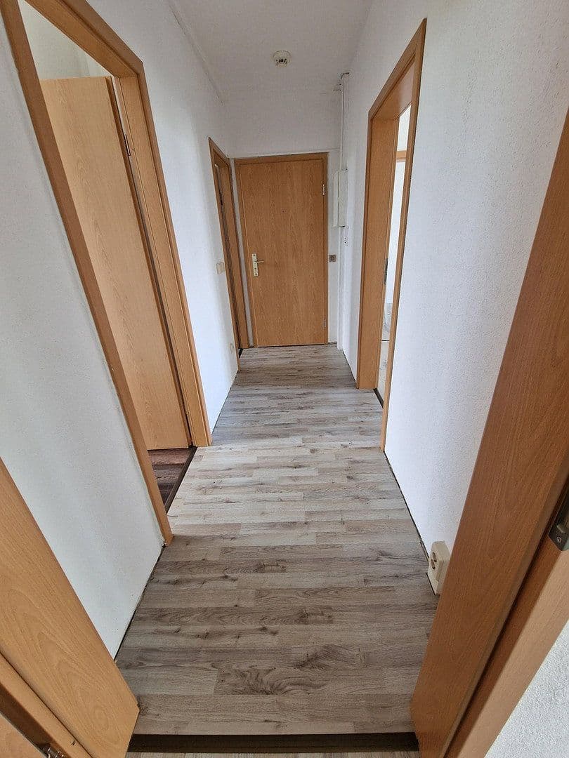 Pronájem bytu 4+1 78 m², Puschkinstr. 2, Halberstadt, Sasko-Anhaltsko Pronájem bytu 4+1 78 m², Puschkinstr. 2, Halberstadt, Sasko-Anhaltsko