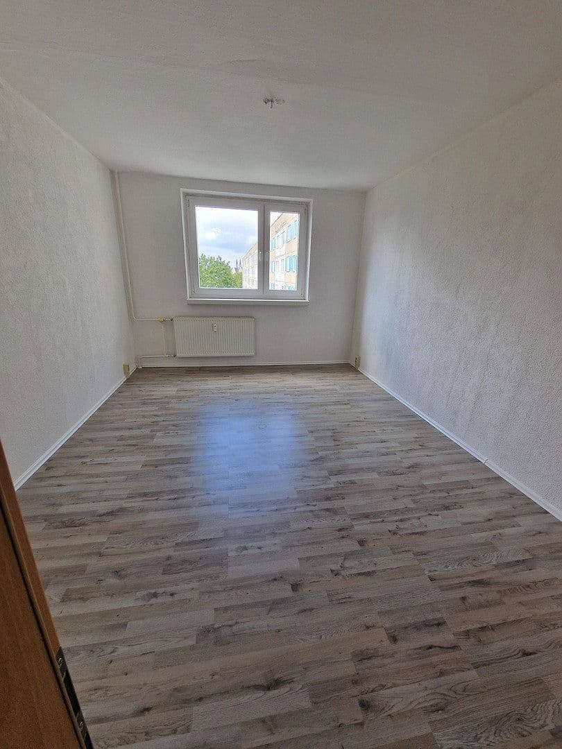Pronájem bytu 4+1 78 m², Puschkinstr. 2, Halberstadt, Sasko-Anhaltsko Pronájem bytu 4+1 78 m², Puschkinstr. 2, Halberstadt, Sasko-Anhaltsko