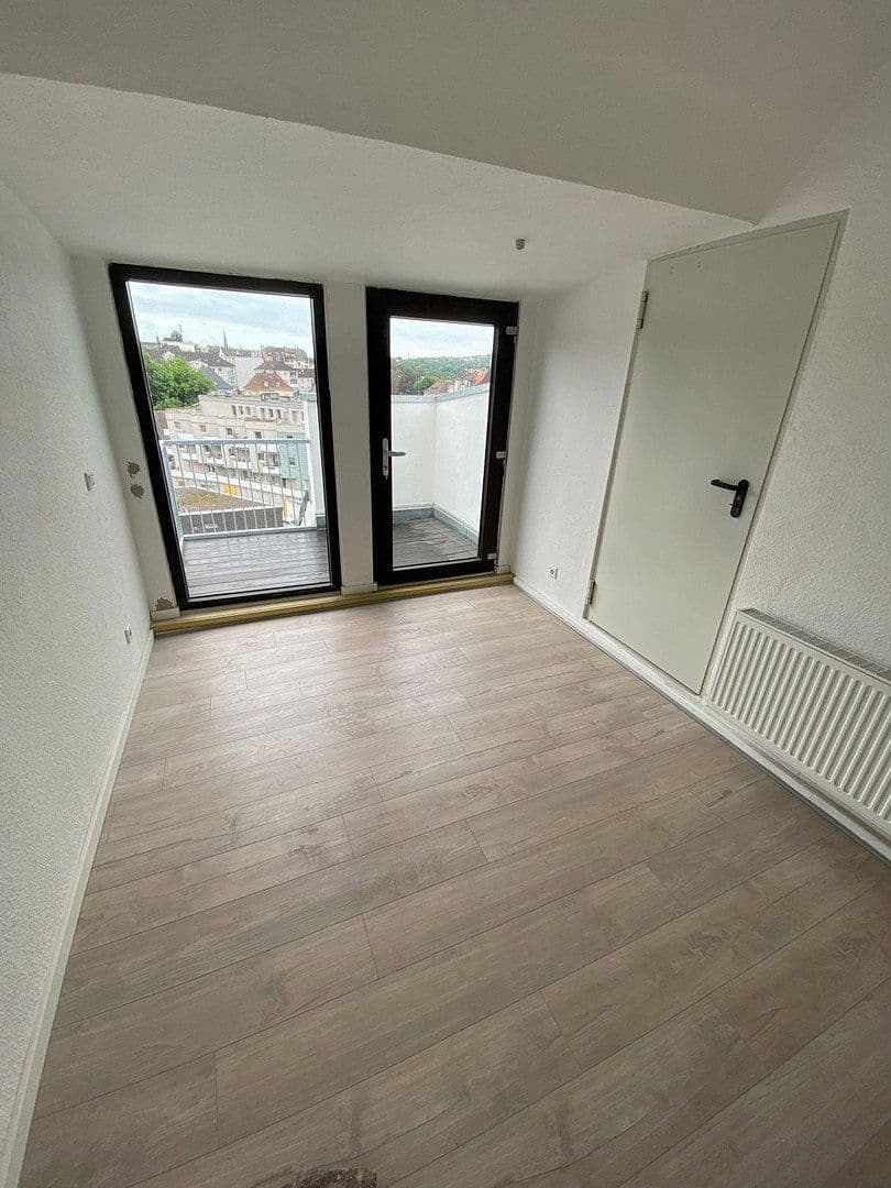 Pronájem bytu 5+1 95 m², Hofstrasse 4, Hagen-Haspe, Severní Porýní-Vestfálsko Pronájem bytu 5+1 95 m², Hofstrasse 4, Hagen-Haspe, Severní Porýní-Vestfálsko