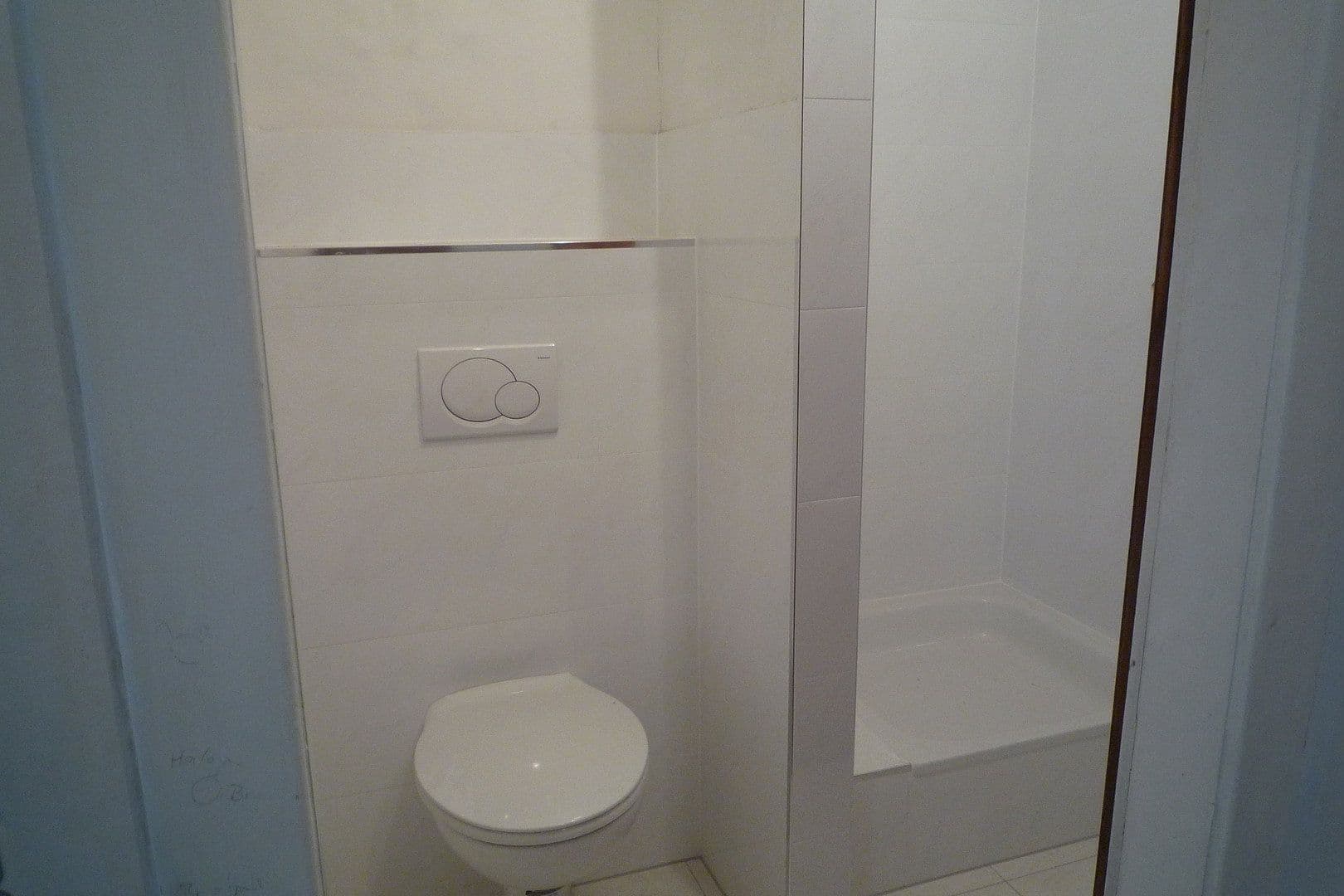 Pronájem bytu 1+kk 42 m², Düsseldorf, Severní Porýní-Vestfálsko Pronájem bytu 1+kk 42 m², Düsseldorf, Severní Porýní-Vestfálsko