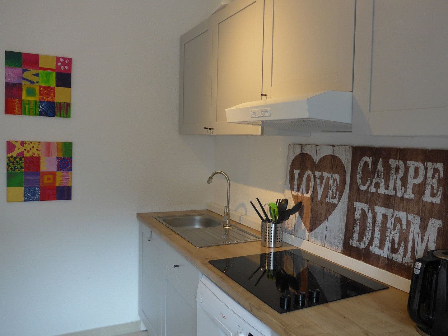 Pronájem bytu 1+kk 42 m², Düsseldorf, Severní Porýní-Vestfálsko Pronájem bytu 1+kk 42 m², Düsseldorf, Severní Porýní-Vestfálsko