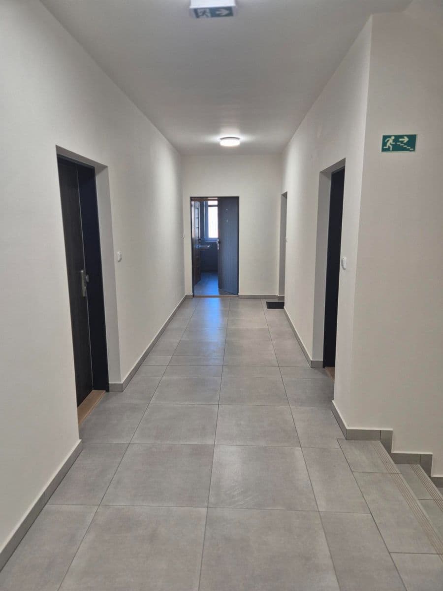 Prodej bytu 1+kk 38 m², Pražská, Kolín, Středočeský kraj Prodej bytu 1+kk 38 m², Pražská, Kolín, Středočeský kraj