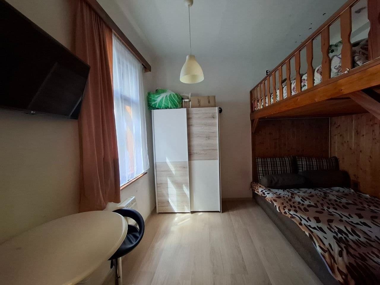 Pronájem bytu 1+1 25 m², Újezd, Praha, Praha Pronájem bytu 1+1 25 m², Újezd, Praha, Praha