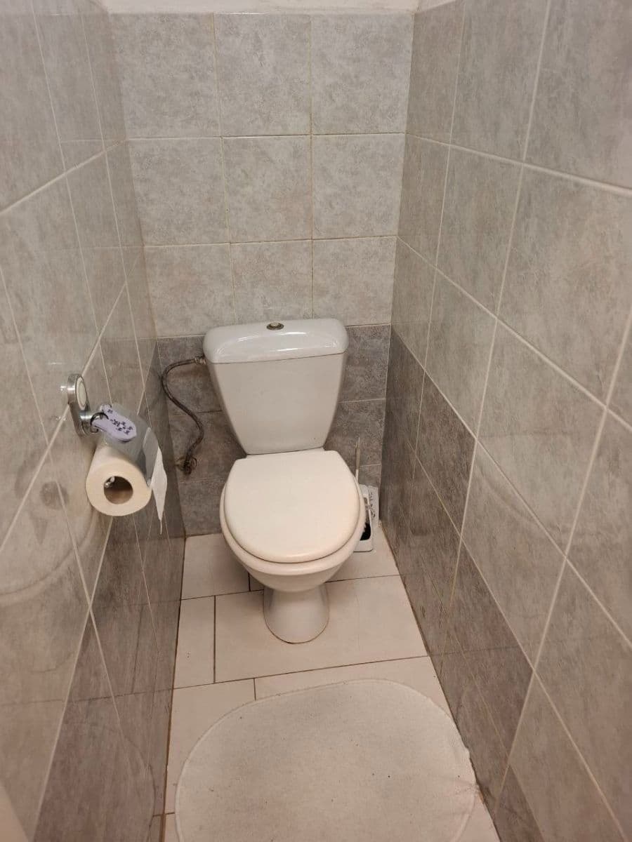 Pronájem bytu 1+1 25 m², Újezd, Praha, Praha Pronájem bytu 1+1 25 m², Újezd, Praha, Praha
