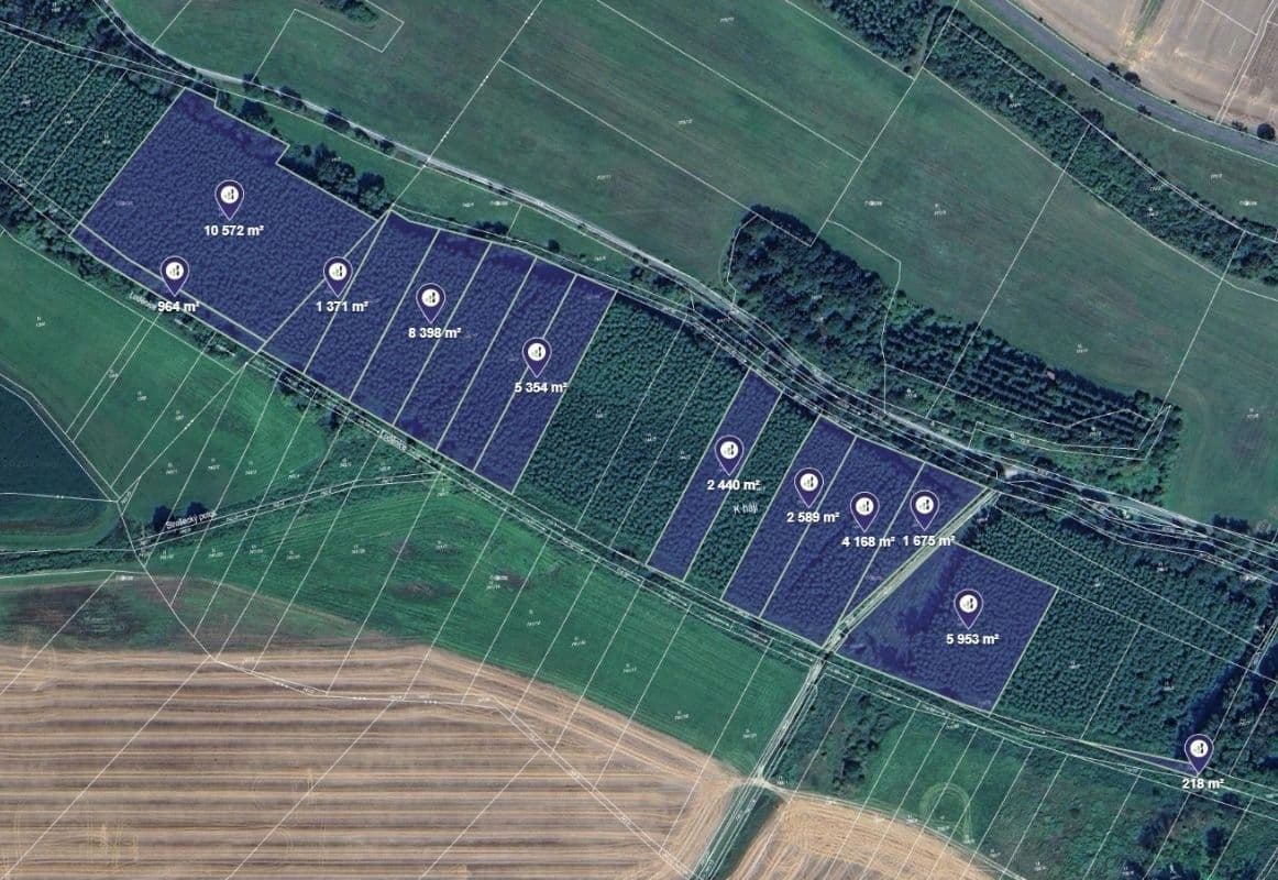 Prodej pozemku 43.702 m², Stochov, Středočeský kraj Prodej pozemku 43.702 m², Stochov, Středočeský kraj