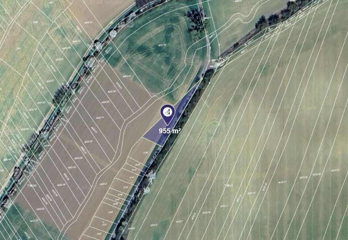 Prodej pozemku 9.947 m², Kožušice, Jihomoravský kraj Prodej pozemku 9.947 m², Kožušice, Jihomoravský kraj