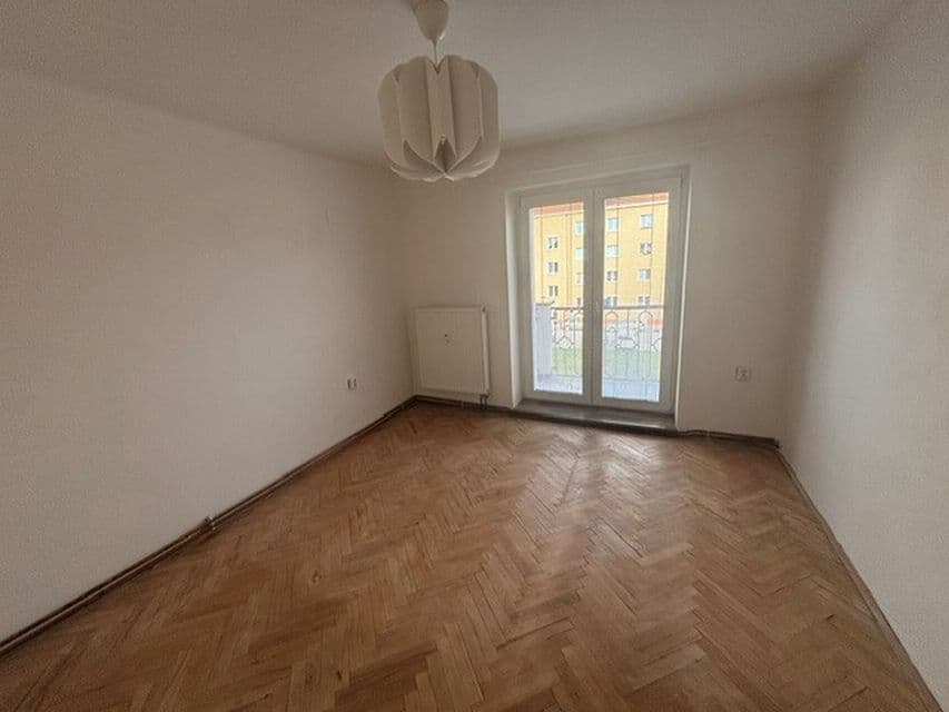 Pronájem bytu 2+1 62 m², Revoluční, Odolena Voda, Středočeský kraj Pronájem bytu 2+1 62 m², Revoluční, Odolena Voda, Středočeský kraj