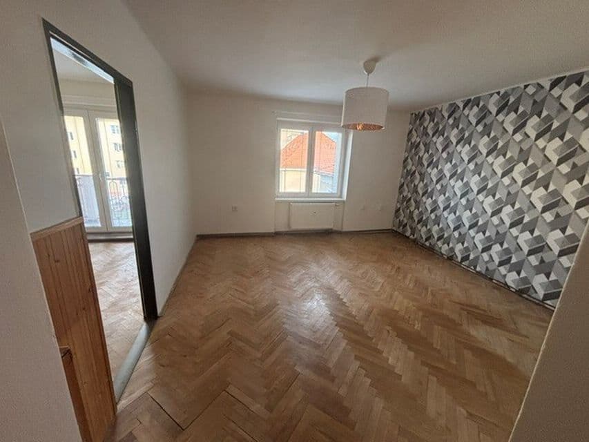 Pronájem bytu 2+1 62 m², Revoluční, Odolena Voda, Středočeský kraj Pronájem bytu 2+1 62 m², Revoluční, Odolena Voda, Středočeský kraj