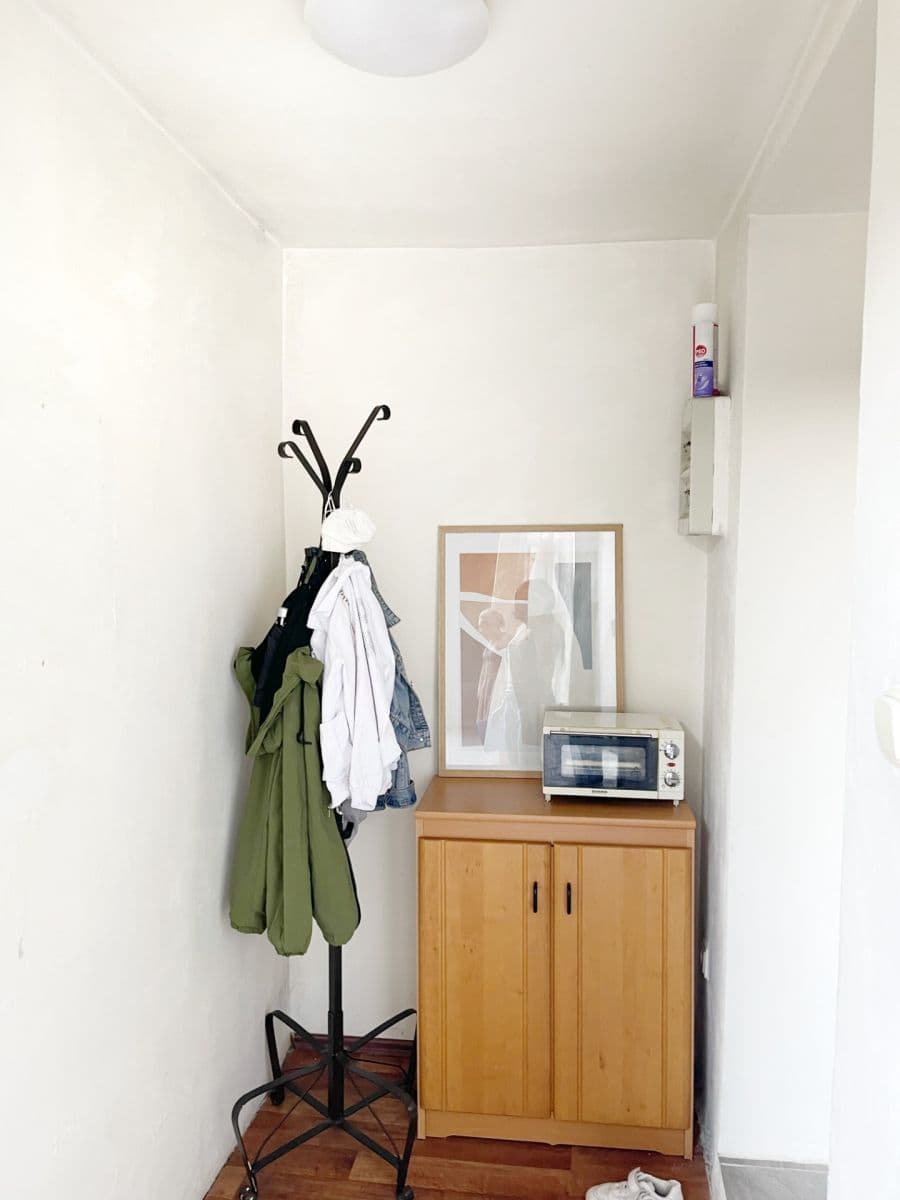 Pronájem bytu 1+1 42 m², Husitská, Praha, Praha Pronájem bytu 1+1 42 m², Husitská, Praha, Praha