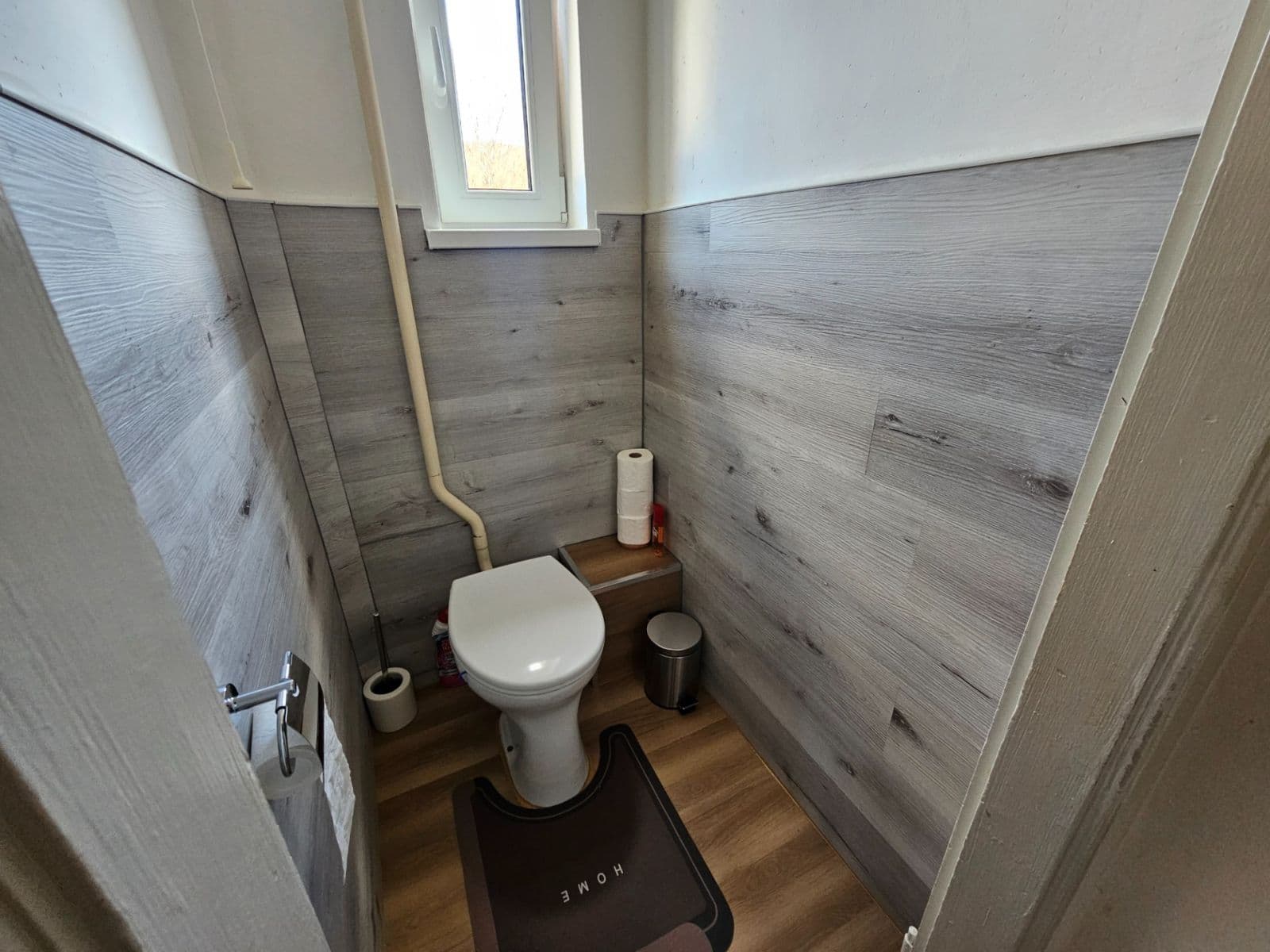 Pronájem bytu 4+1 85 m², Na Zvonku, Liberec, Liberecký kraj Pronájem bytu 4+1 85 m², Na Zvonku, Liberec, Liberecký kraj
