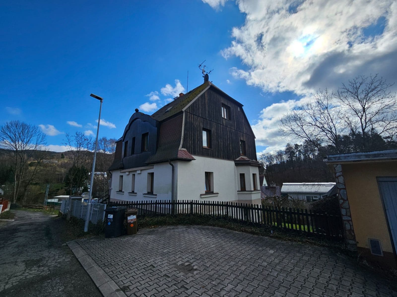 Pronájem bytu 4+1 85 m², Na Zvonku, Liberec, Liberecký kraj Pronájem bytu 4+1 85 m², Na Zvonku, Liberec, Liberecký kraj
