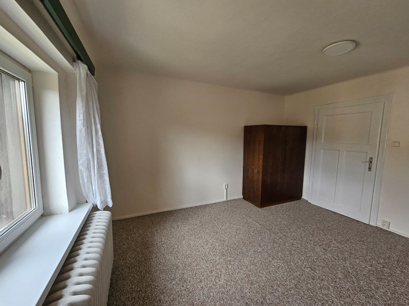 Pronájem bytu 4+1 85 m², Na Zvonku, Liberec, Liberecký kraj Pronájem bytu 4+1 85 m², Na Zvonku, Liberec, Liberecký kraj