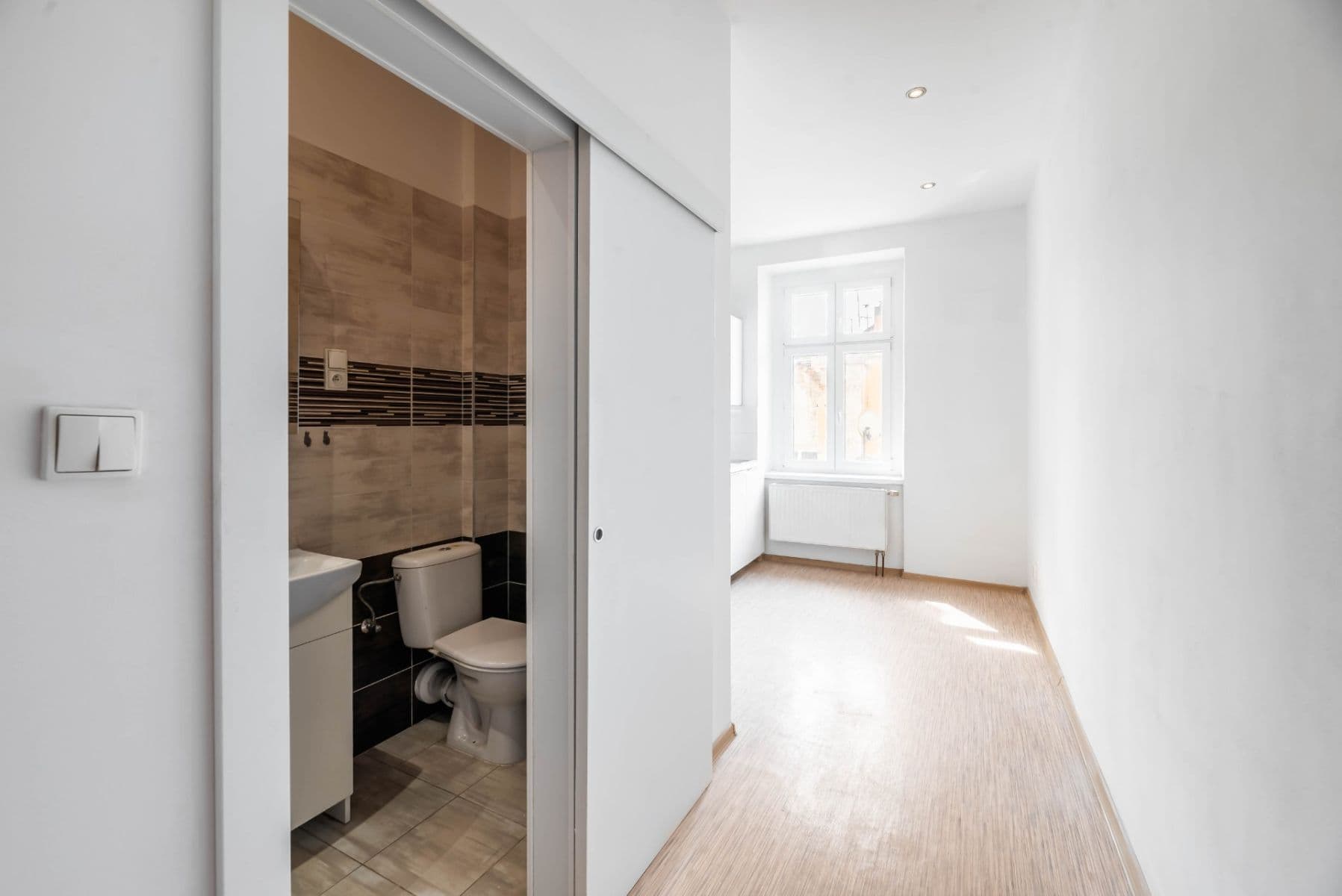Prodej bytu 2+kk 30 m², Holečkova, Praha, Praha Prodej bytu 2+kk 30 m², Holečkova, Praha, Praha
