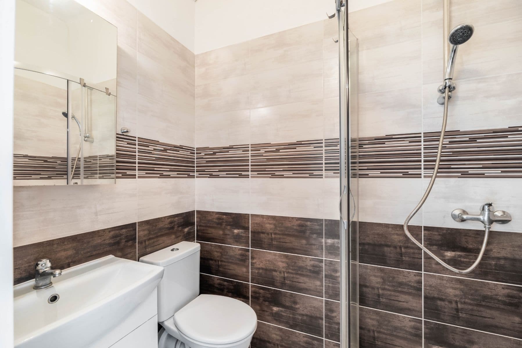 Prodej bytu 1+kk 19 m², Holečkova, Praha, Praha Prodej bytu 1+kk 19 m², Holečkova, Praha, Praha