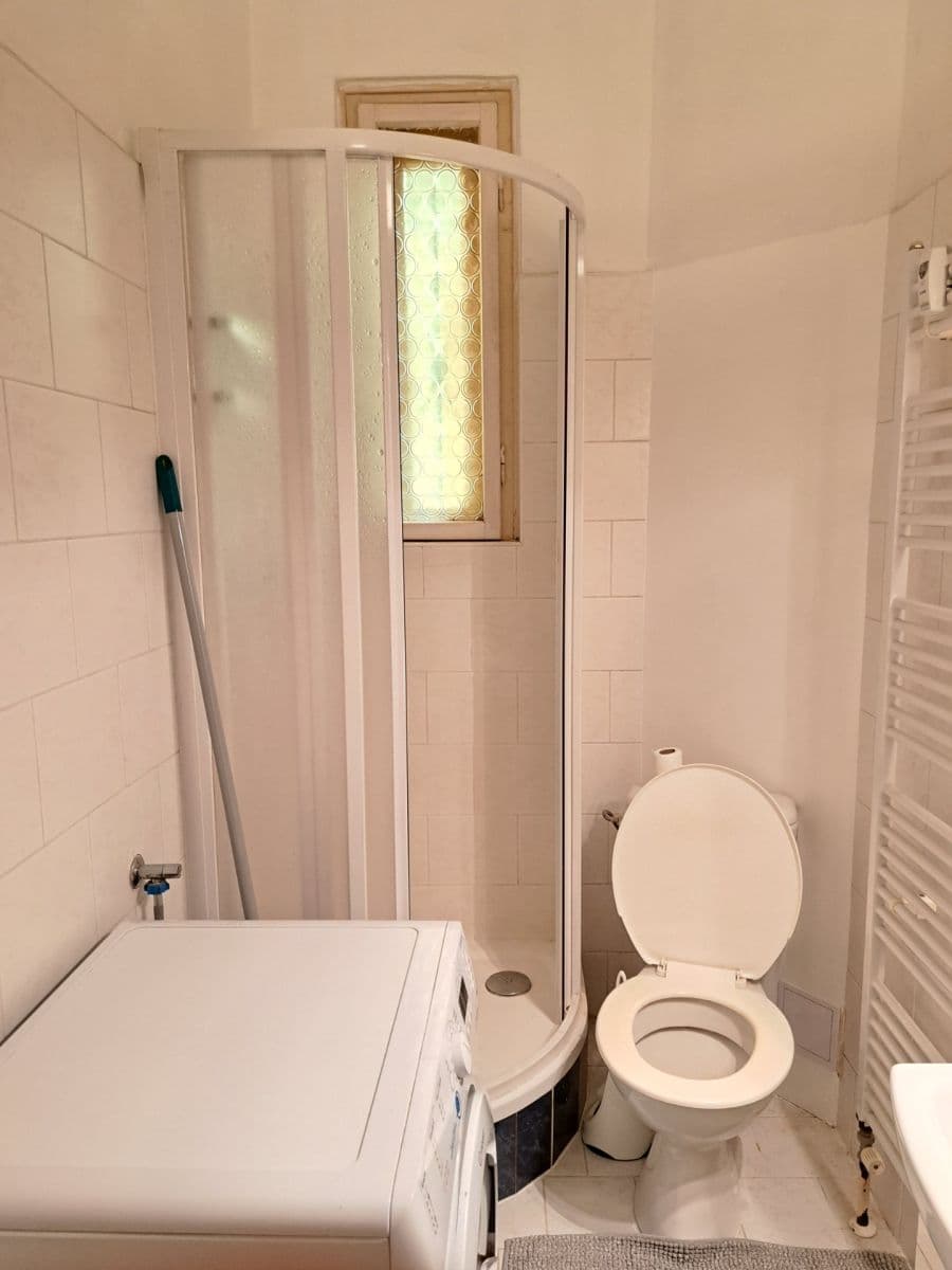 Pronájem bytu 1+kk 32 m², Vinohradská, Praha, Praha Pronájem bytu 1+kk 32 m², Vinohradská, Praha, Praha