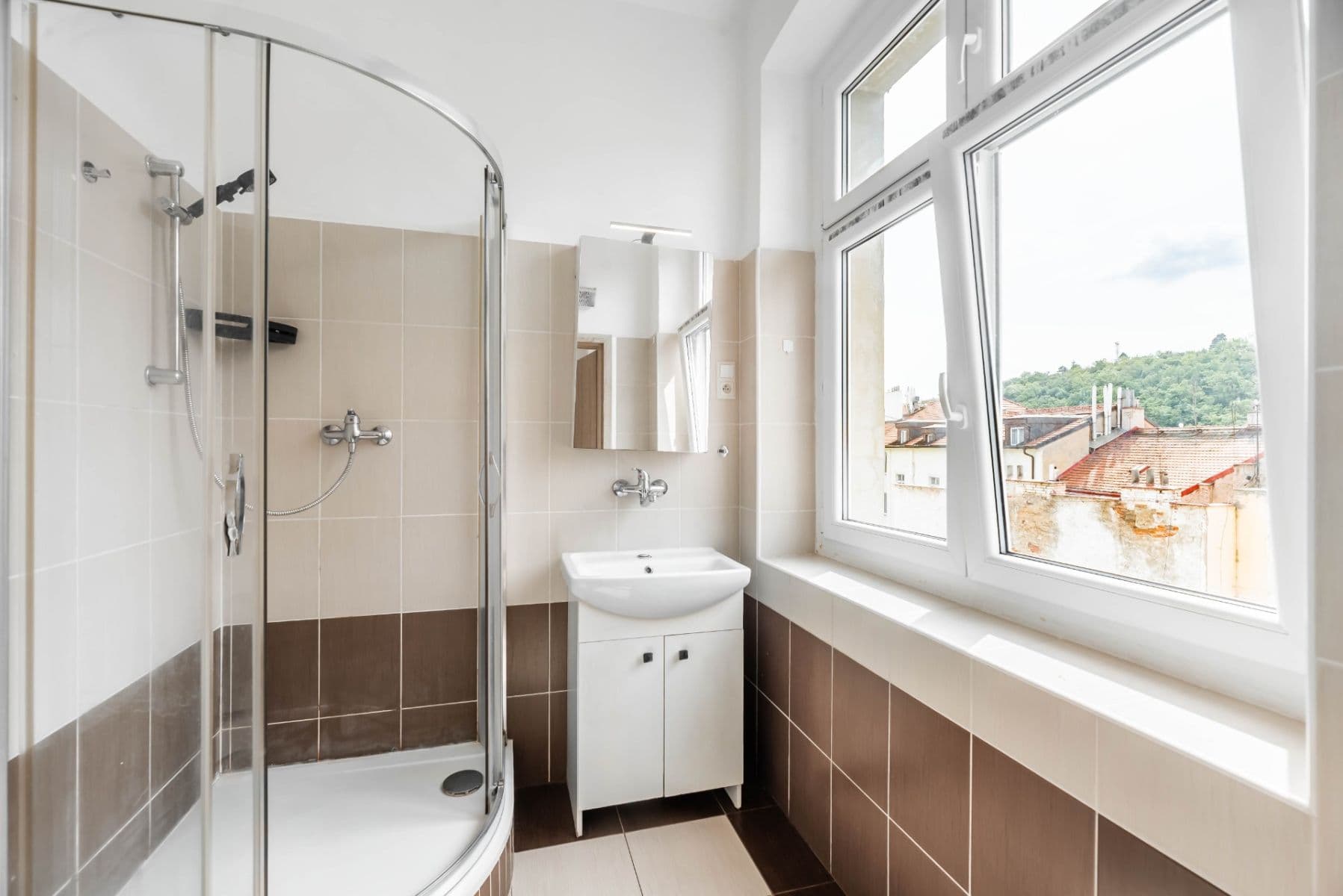 Prodej bytu 1+kk 23 m², Holečkova, Praha, Praha Prodej bytu 1+kk 23 m², Holečkova, Praha, Praha