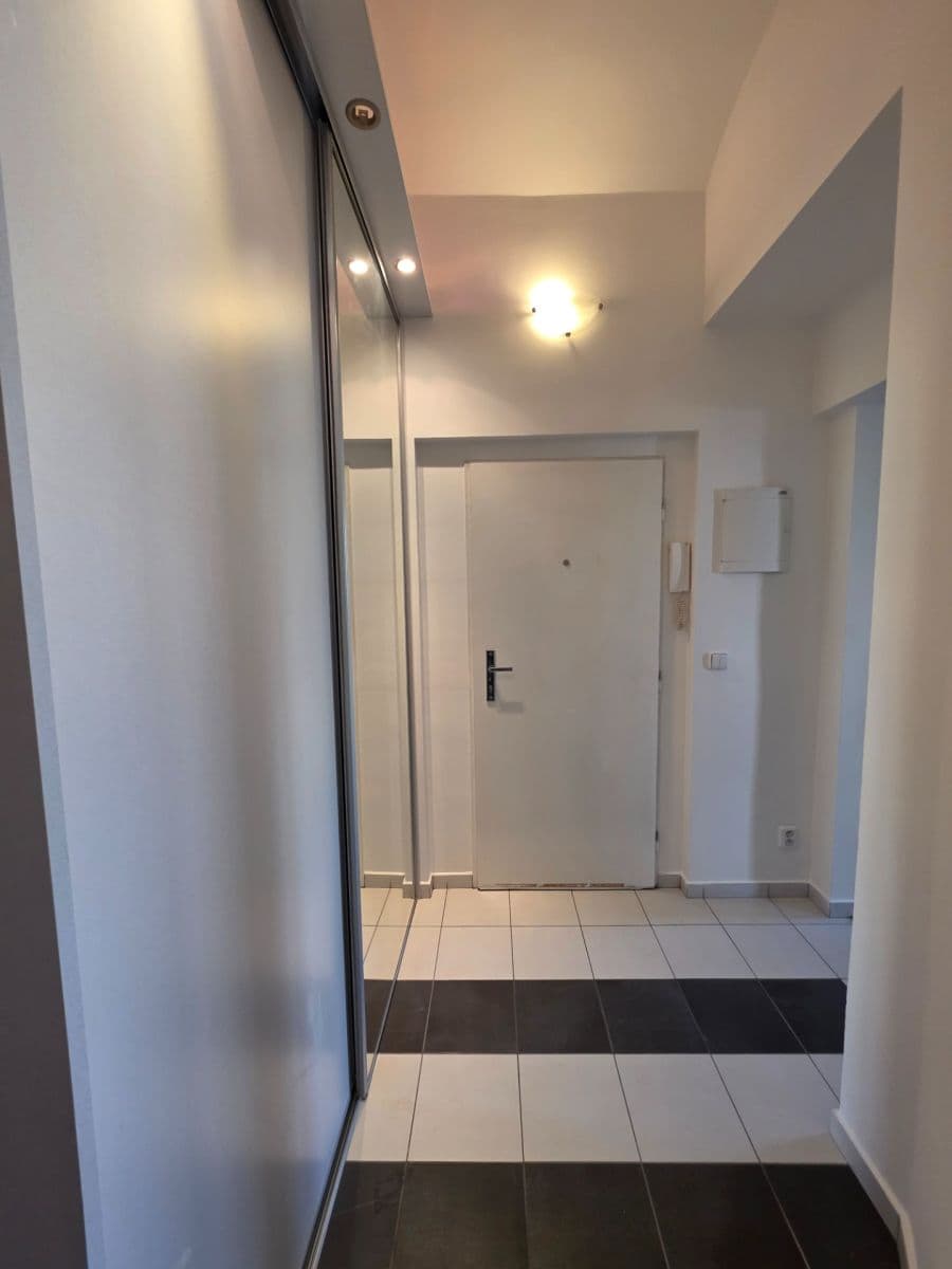 Pronájem bytu 2+kk 42 m², Janovského, Praha, Praha Pronájem bytu 2+kk 42 m², Janovského, Praha, Praha