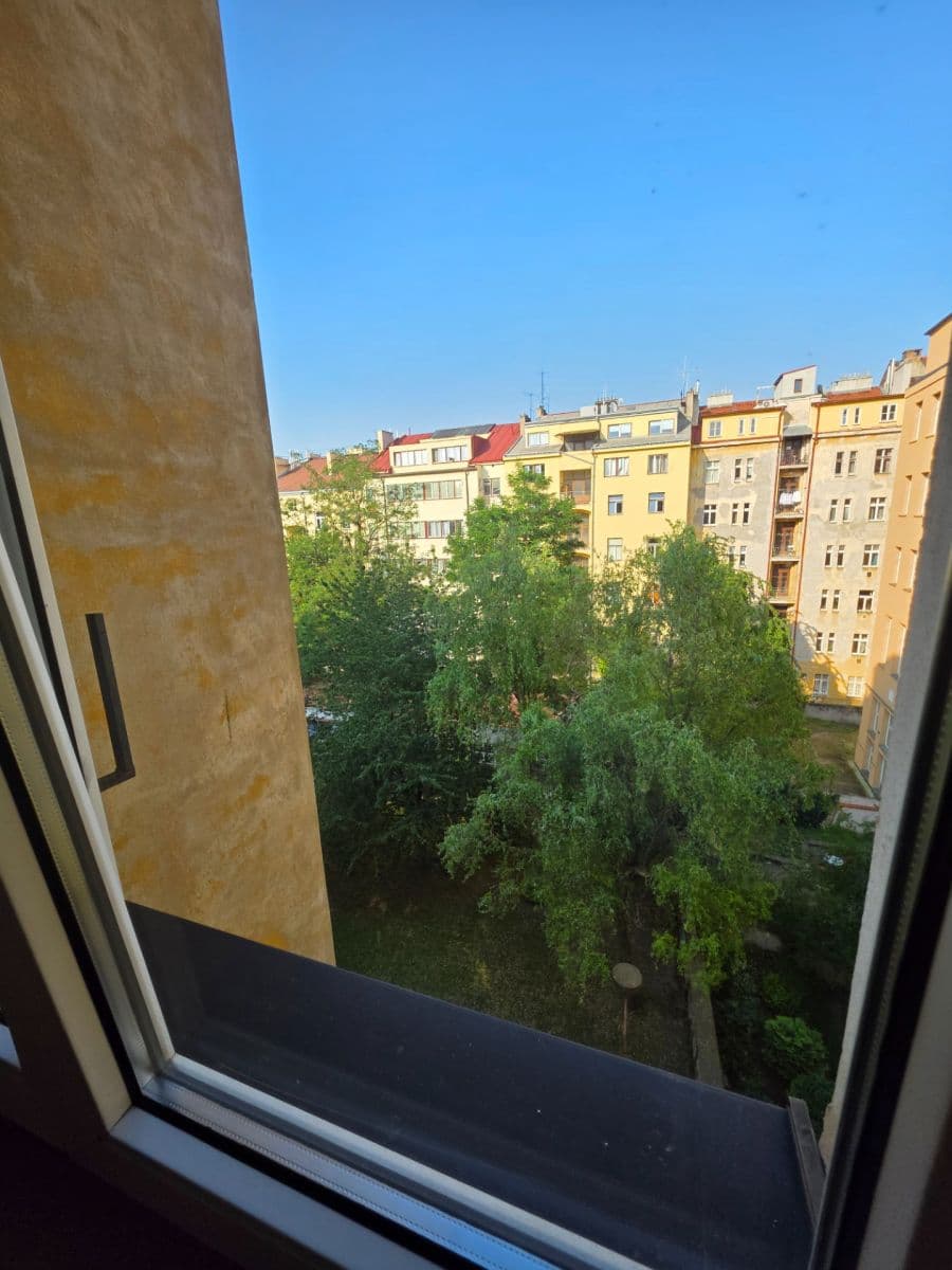 Pronájem bytu 2+kk 42 m², Janovského, Praha, Praha Pronájem bytu 2+kk 42 m², Janovského, Praha, Praha