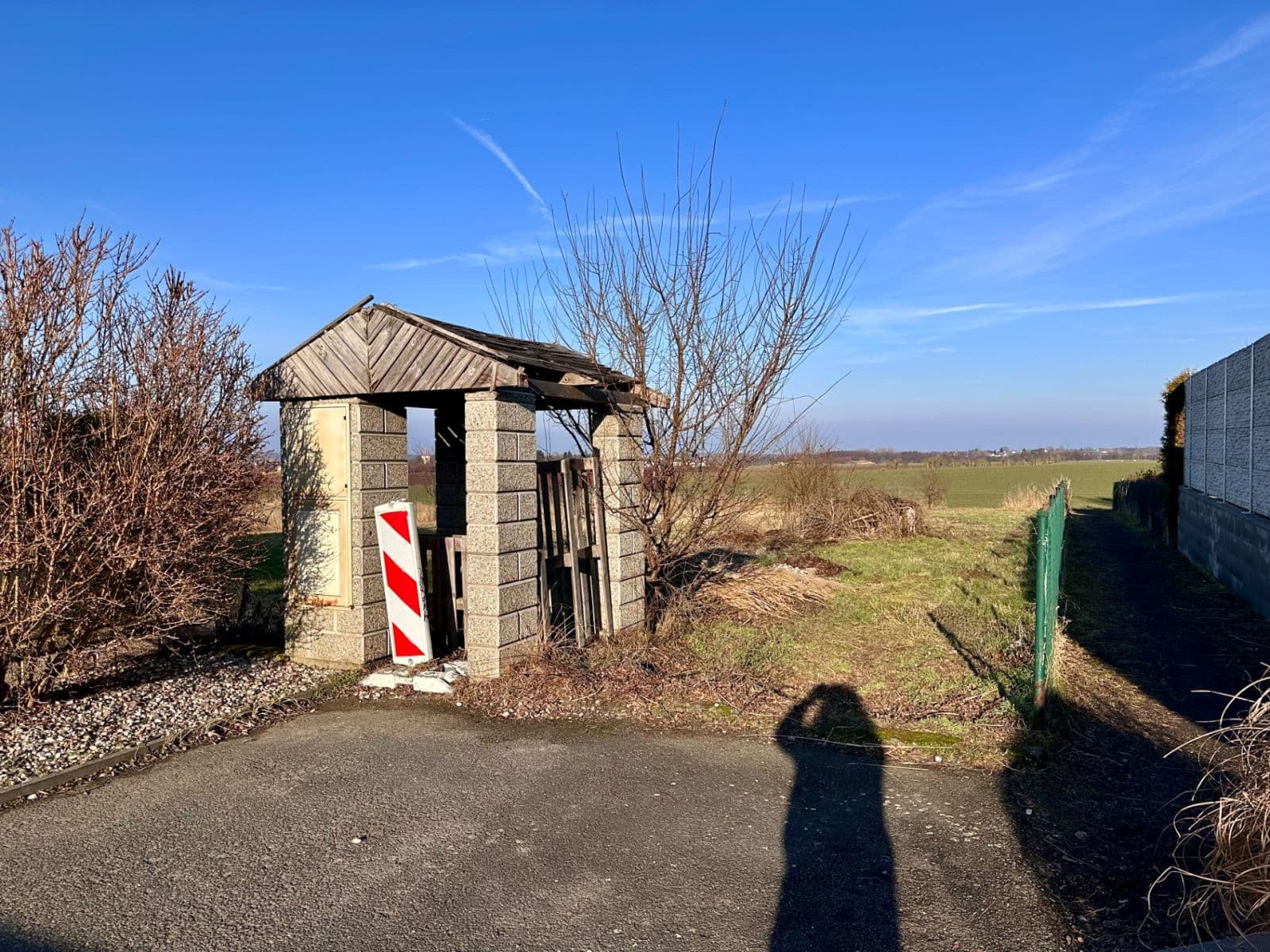 Prodej pozemku 1.096 m², Okružní, Křenice, Středočeský kraj Prodej pozemku 1.096 m², Okružní, Křenice, Středočeský kraj