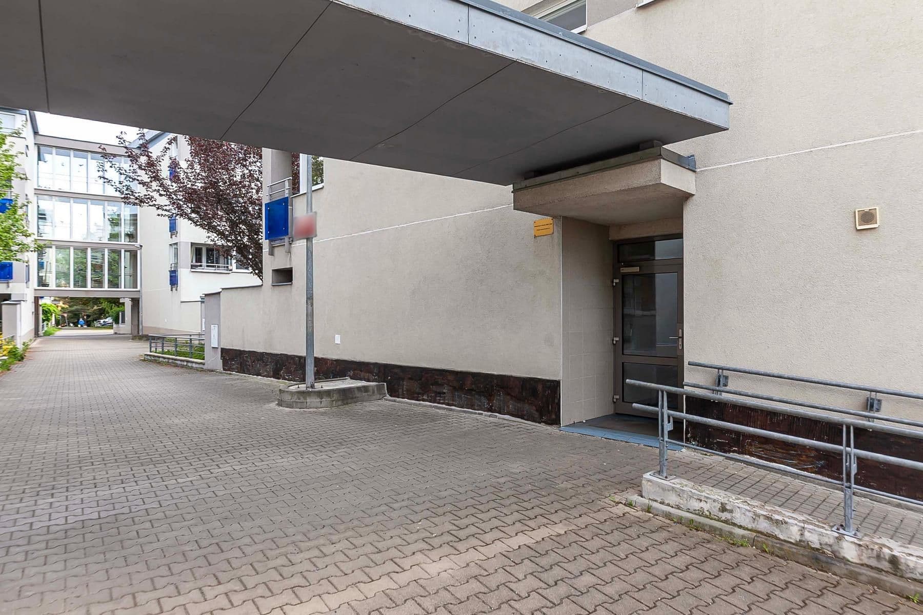 Prodej bytu 2+kk 42 m², Martinická, Praha, Praha Prodej bytu 2+kk 42 m², Martinická, Praha, Praha