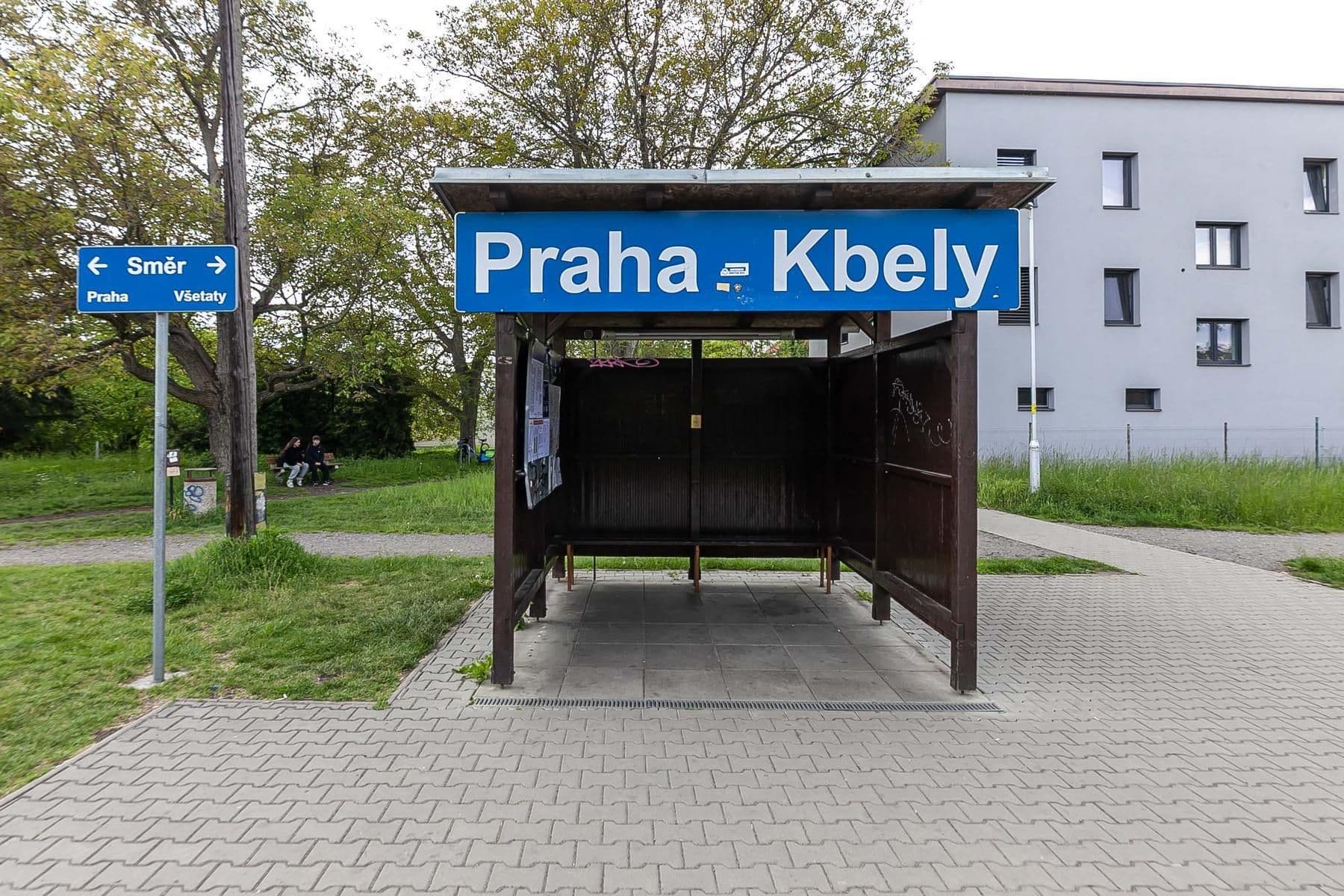 Prodej bytu 2+kk 42 m², Martinická, Praha, Praha Prodej bytu 2+kk 42 m², Martinická, Praha, Praha
