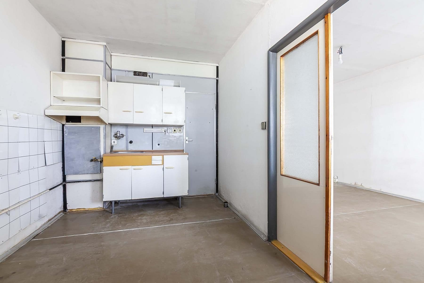 Prodej bytu 3+1 75 m², Tádžická, Praha, Praha Prodej bytu 3+1 75 m², Tádžická, Praha, Praha