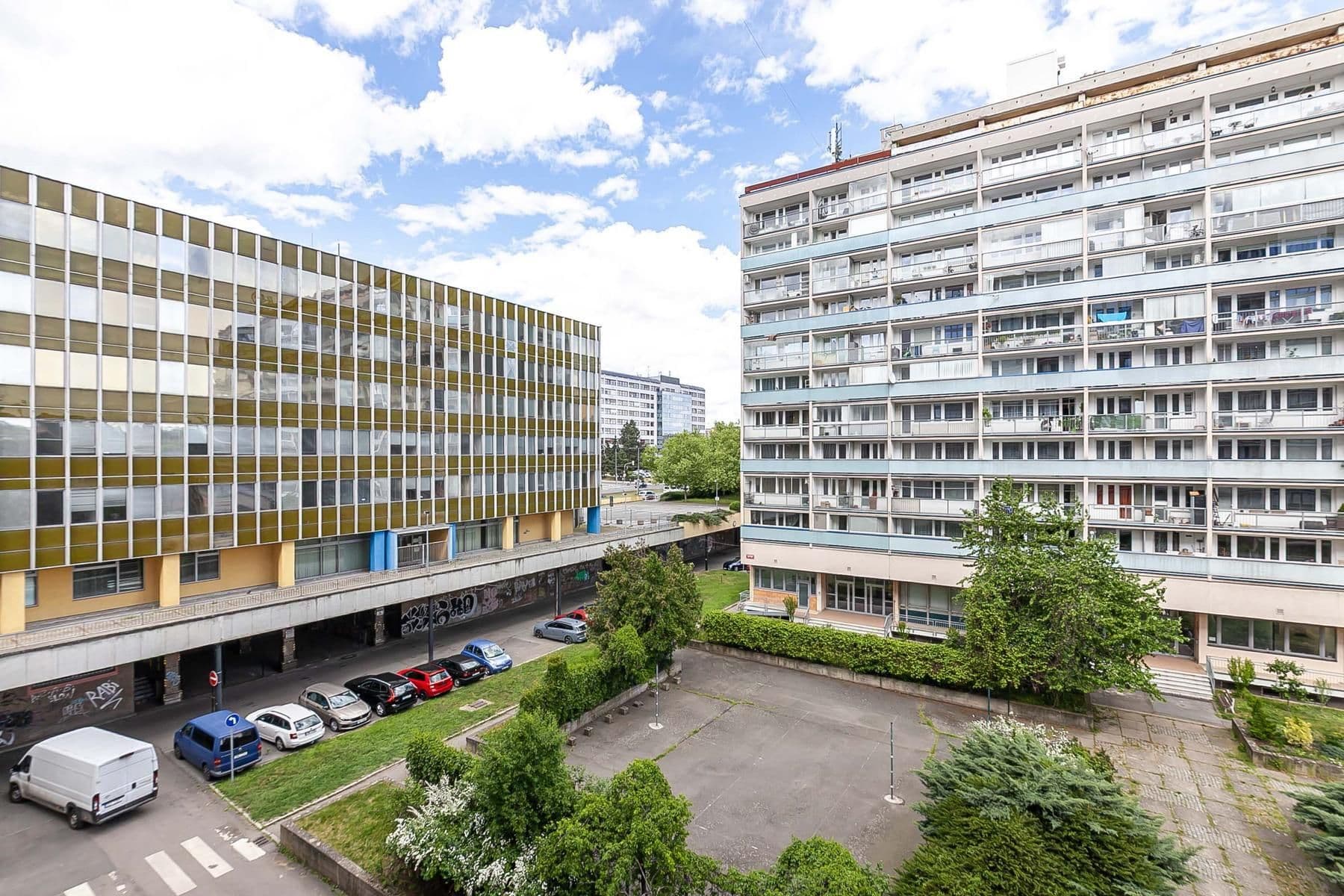 Prodej bytu 3+1 75 m², Tádžická, Praha, Praha Prodej bytu 3+1 75 m², Tádžická, Praha, Praha