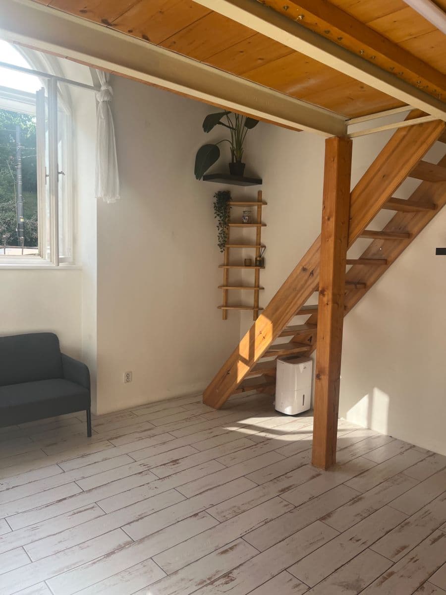 Pronájem bytu 3+kk 87 m², Bělehradská, Praha, Praha Pronájem bytu 3+kk 87 m², Bělehradská, Praha, Praha