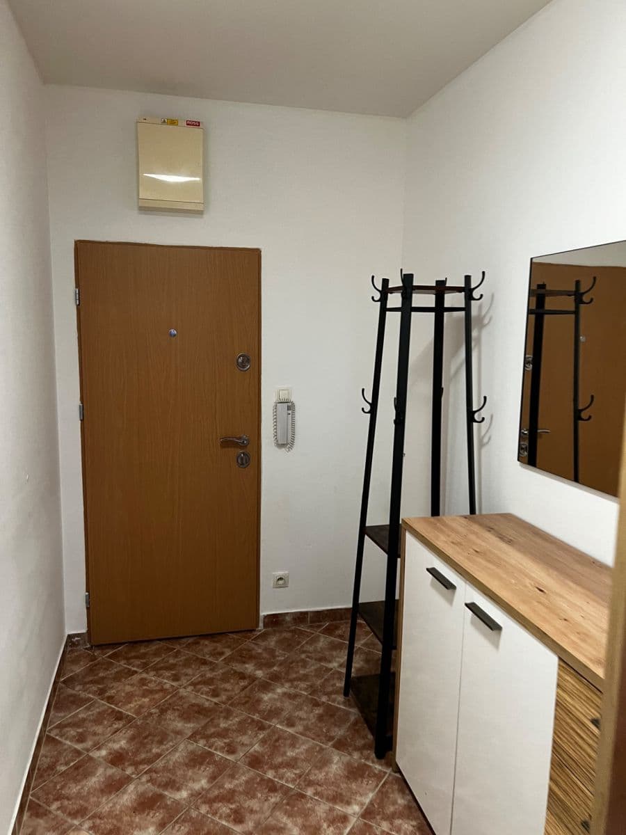 Pronájem bytu 2+kk 50 m², Pod Harfou, Praha, Praha Pronájem bytu 2+kk 50 m², Pod Harfou, Praha, Praha