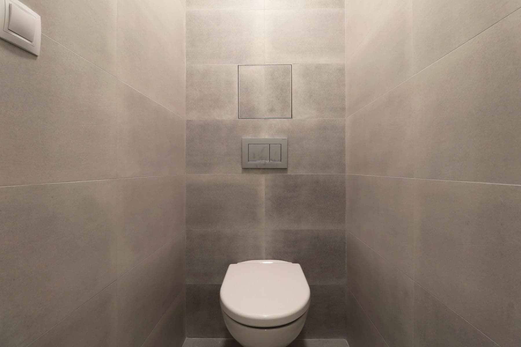 Pronájem bytu 3+kk 76 m², Ostromečská, Praha, Praha Pronájem bytu 3+kk 76 m², Ostromečská, Praha, Praha